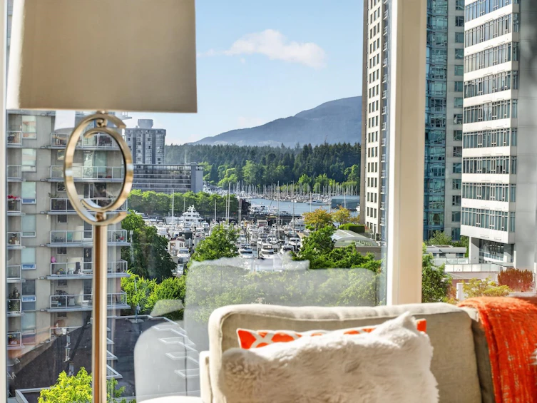 702-1205 W Hastings Street, Vancouver, BC, V6E 4T7 - 2