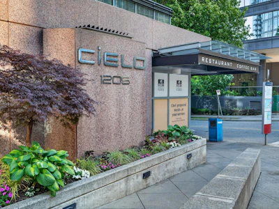 702-1205 W Hastings Street - 3