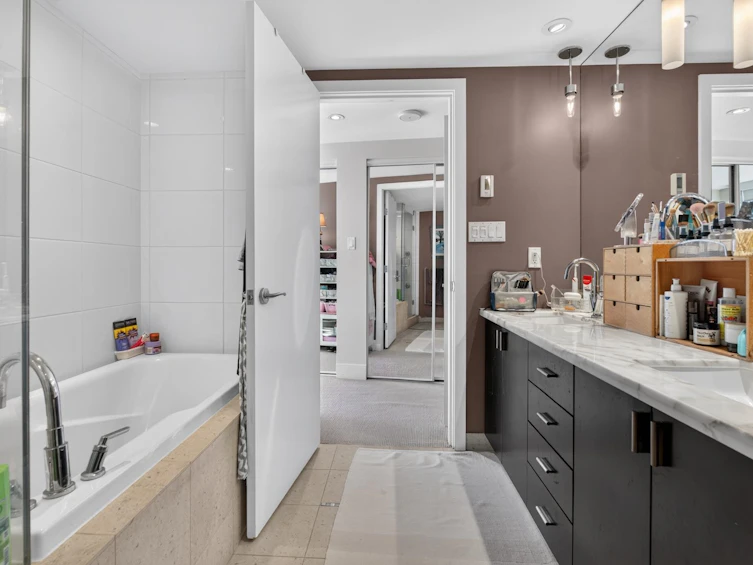 702-1205 W Hastings Street, Vancouver, BC, V6E 4T7 - 23