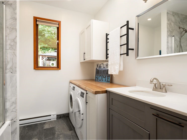 1222 Miller Road, Bowen Island, BC, V0N 1G1 - 13