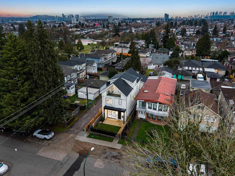2-5306 Culloden Street, Vancouver, BC, V5W 3R6 - 23