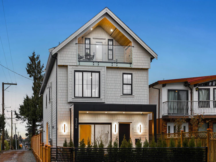 2-5306 Culloden Street, Vancouver, BC, V5W 3R6 - 2