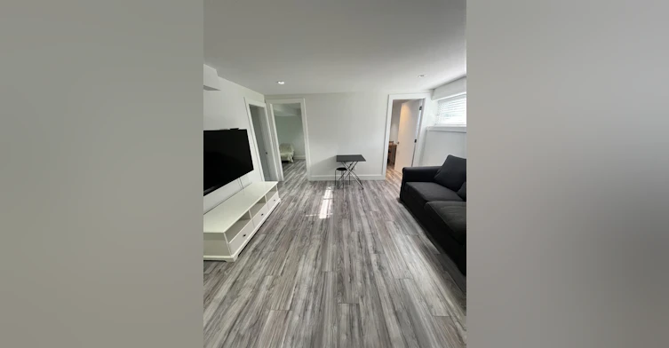 348 Laurentian Crescent, Coquitlam, BC, V3K 1Y4 - 4