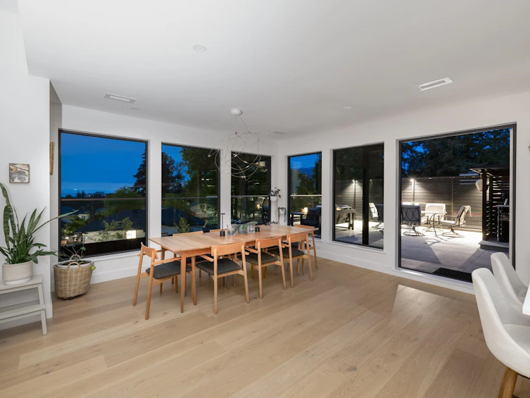 255 Sandringham Crescent, North Vancouver, BC, V7N 2R7 - 13