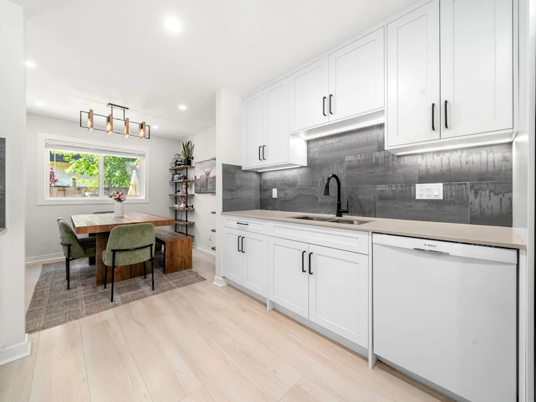 1206 Premier Street, North Vancouver, BC, V7J 2H4 - 6