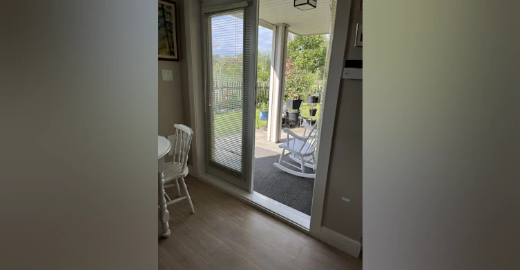 2780 Acadia Road, Vancouver, BC, V6T 1N4 - 4