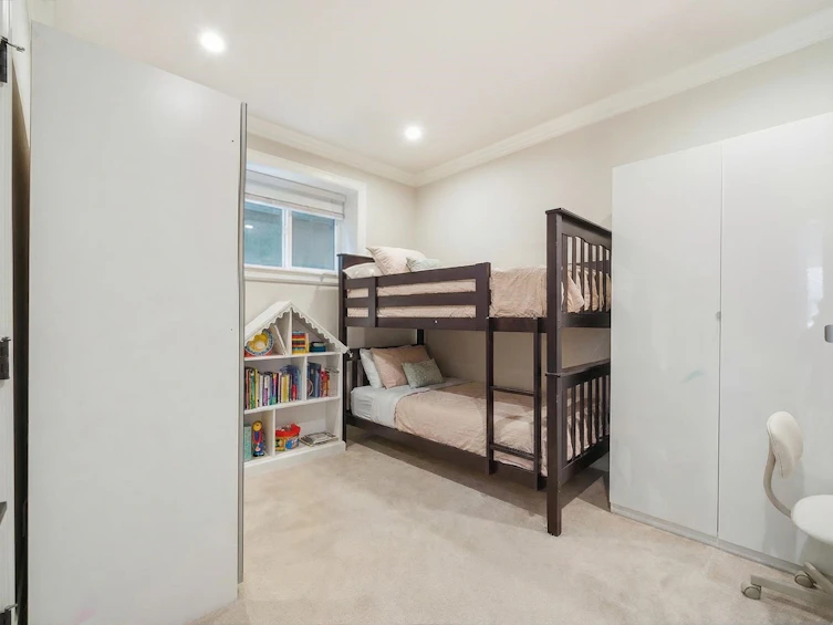 7440 Kraft Crescent, Burnaby, BC, V5A 1Z5 - 22