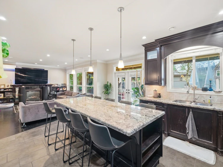 7440 Kraft Crescent, Burnaby, BC, V5A 1Z5 - 12