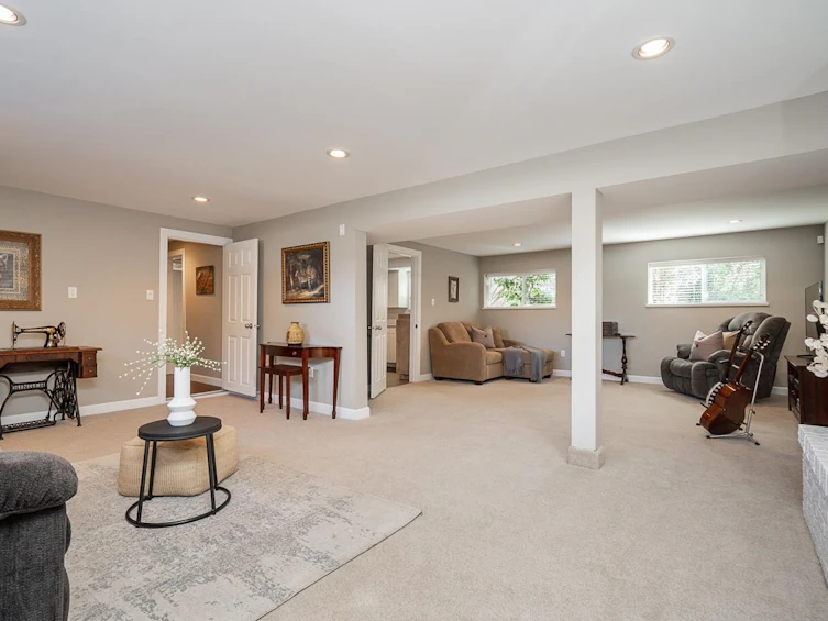 1730 Westminster Avenue, Port Coquitlam, BC, V3B 1E2 - 19