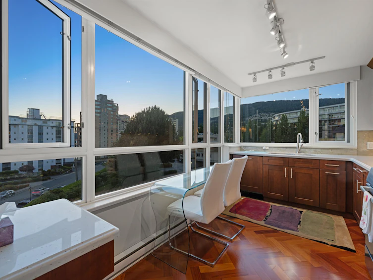 503-2203 Bellevue Avenue, West Vancouver, BC, V7V 4V7 - 10