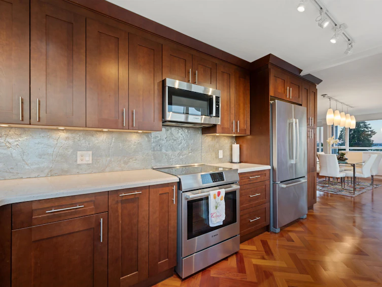 503-2203 Bellevue Avenue, West Vancouver, BC, V7V 4V7 - 11