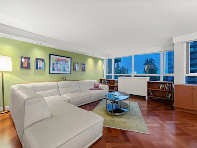503-2203 Bellevue Avenue - 3