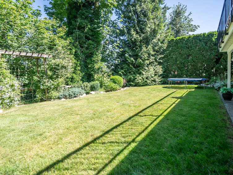 34899 High Drive, Abbotsford, BC, V2S 2X7 - 34