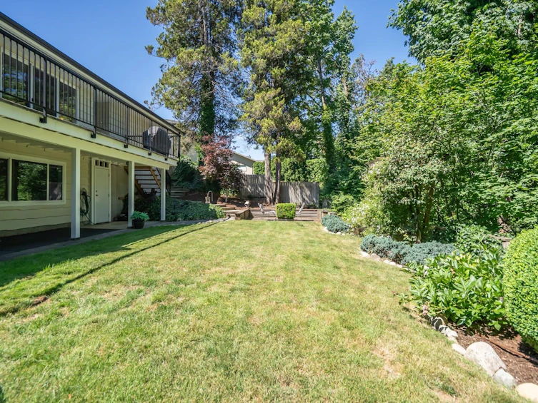 34899 High Drive, Abbotsford, BC, V2S 2X7 - 36