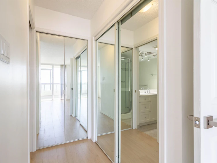 907-6055 Nelson Avenue, Burnaby, BC, V5H 4L4 - 13