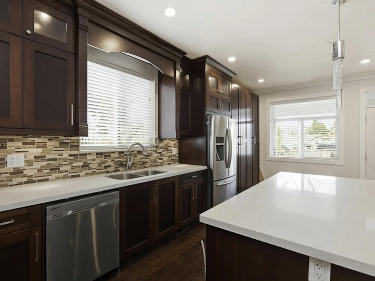 32141 Hillcrest Avenue, Mission, BC, V2V 1L3 - 7
