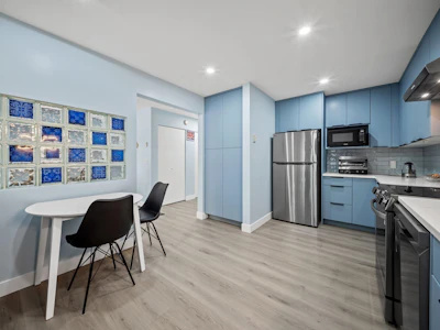 55-16016 82 Avenue - 5