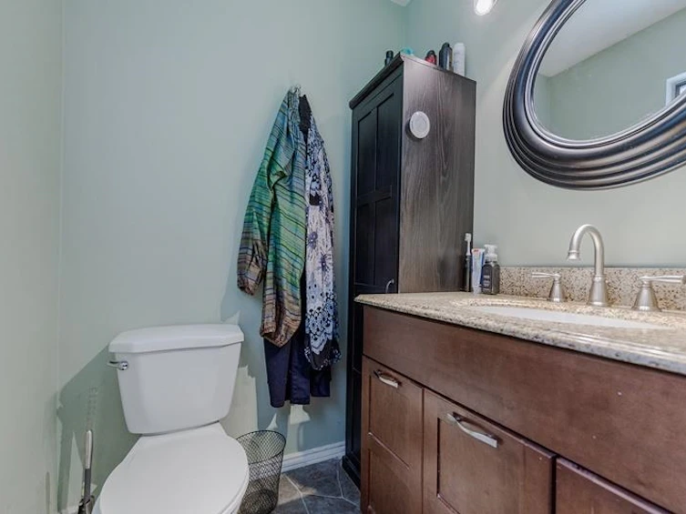 20904 Rosewood Place, Maple Ridge, BC, V2X 8N1 - 20