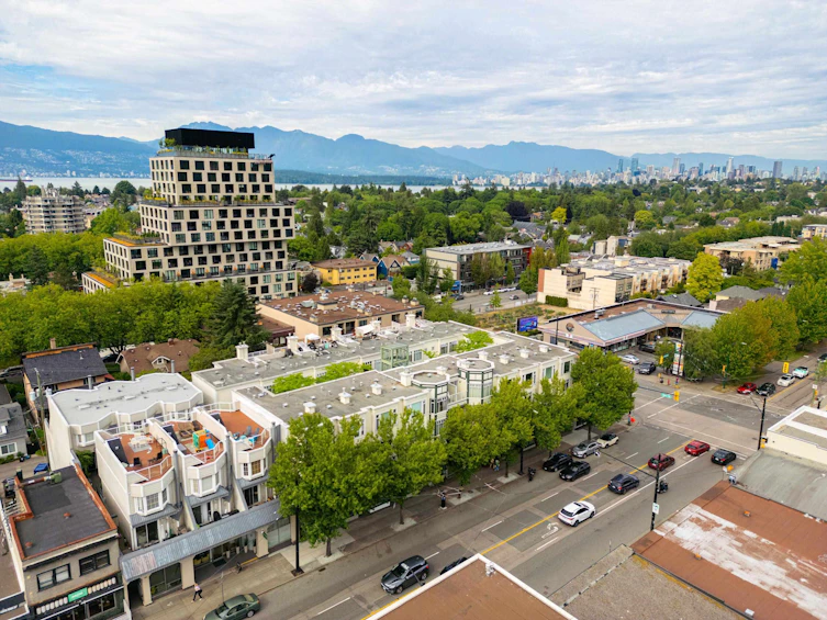 202-3727 W 10th Avenue, Vancouver, BC, V6R 2G5 - 36