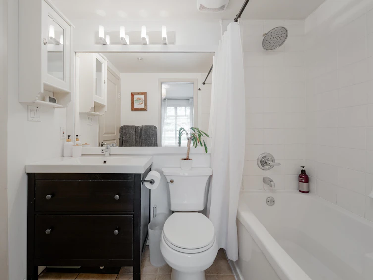 202-3727 W 10th Avenue, Vancouver, BC, V6R 2G5 - 20