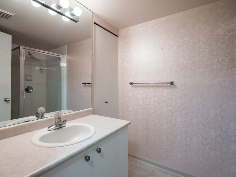 305-8811 Lansdowne Road, Richmond, BC, V6X 3T4 - 22