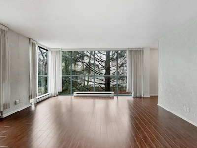 305-8811 Lansdowne Road - 3