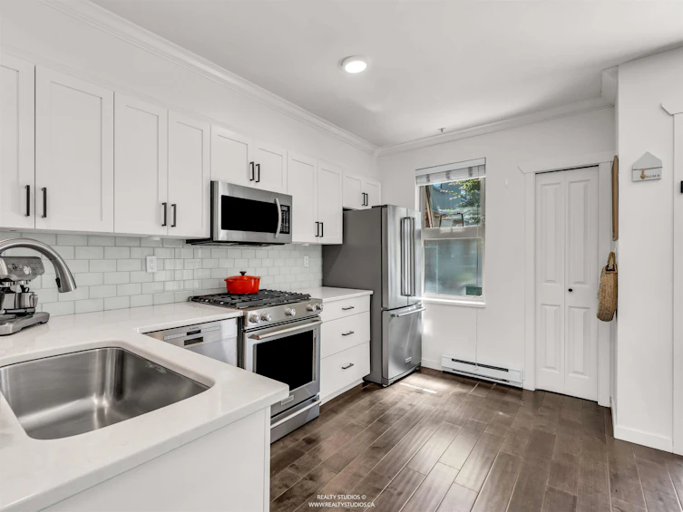4-618 W 6th Avenue, Vancouver, BC, V5Z 1A3 - 8