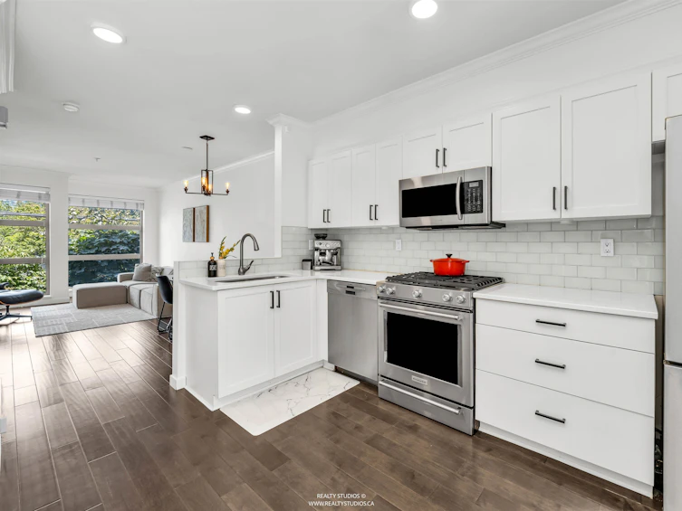 4-618 W 6th Avenue, Vancouver, BC, V5Z 1A3 - 4