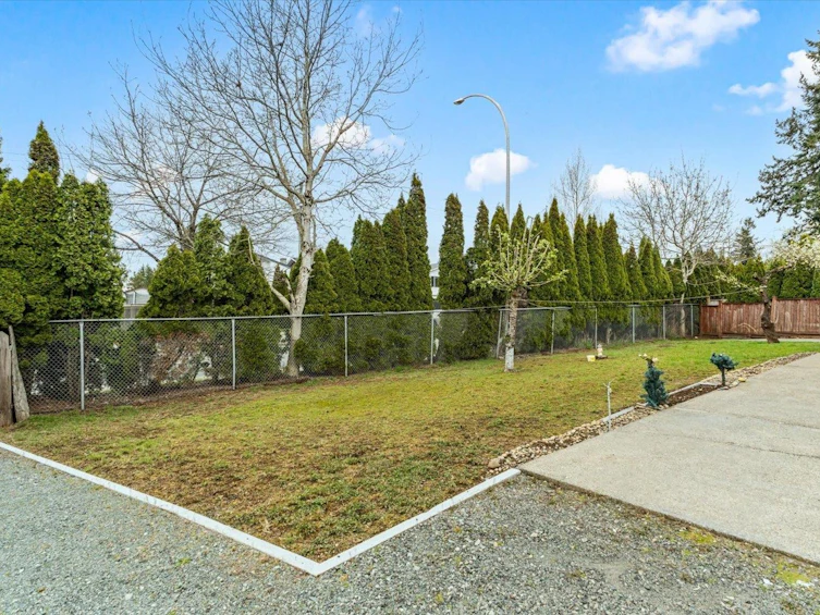3180 Coronation Court, Abbotsford, BC, V2T 4J7 - 30