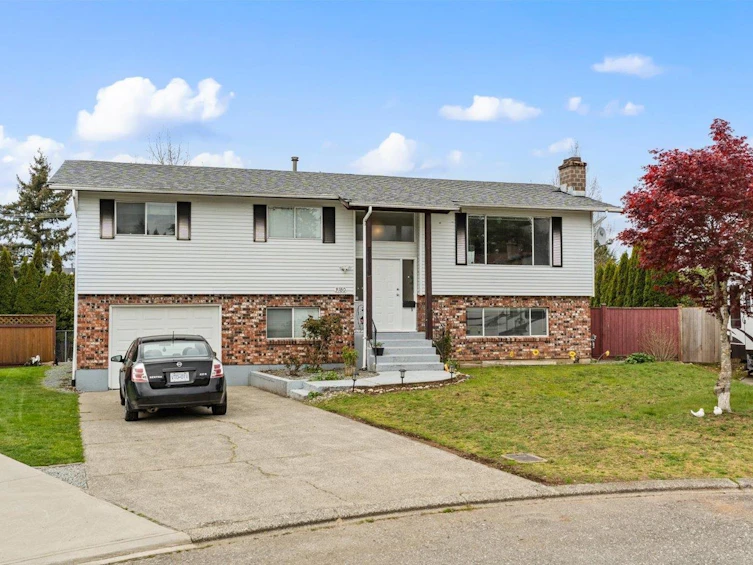 3180 Coronation Court, Abbotsford, BC, V2T 4J7 - 2