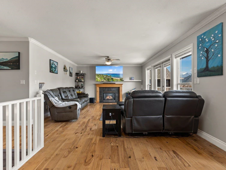 46017 Sherwood Drive, Chilliwack, BC, V2R 5R2 - 3
