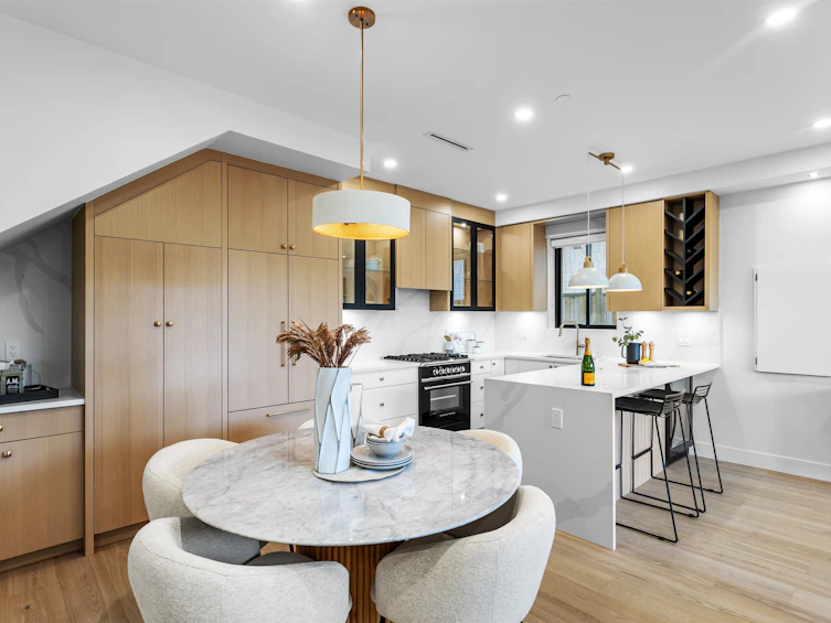 1-165 E 45th Avenue, Vancouver, BC, V5W 1W8 - 9