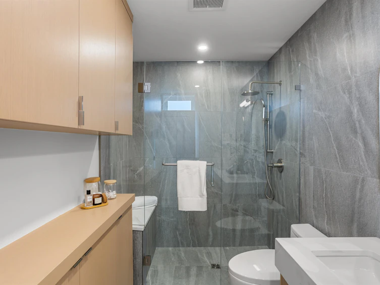 1-165 E 45th Avenue, Vancouver, BC, V5W 1W8 - 14