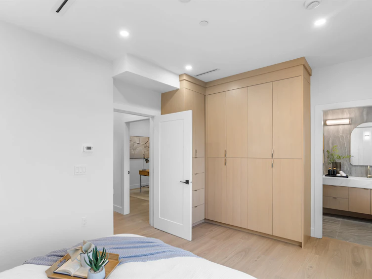 1-165 E 45th Avenue, Vancouver, BC, V5W 1W8 - 12