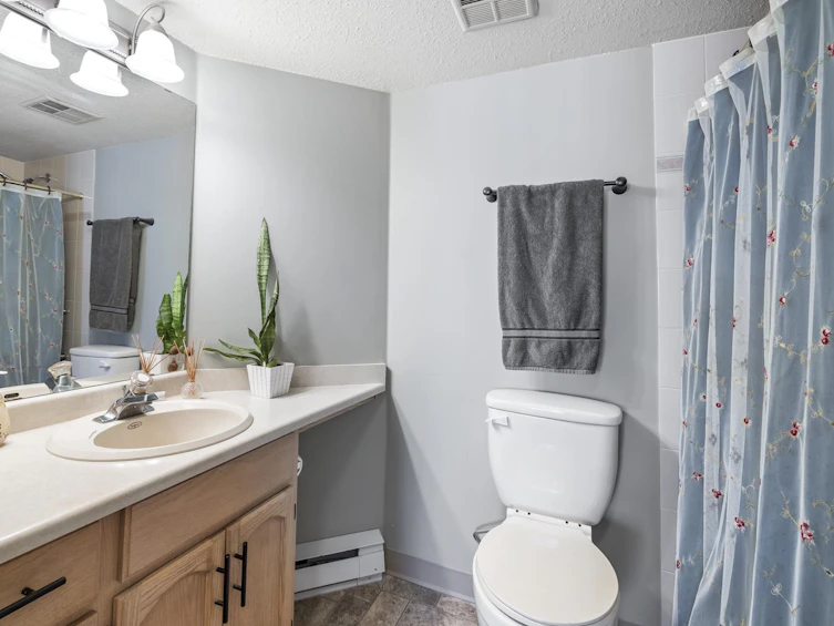 208-22611 116 Avenue, Maple Ridge, BC, V2X 0W7 - 24