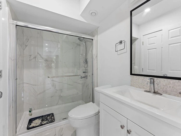 14180 Kindersley Drive, Surrey, BC, V3R 5P5 - 19