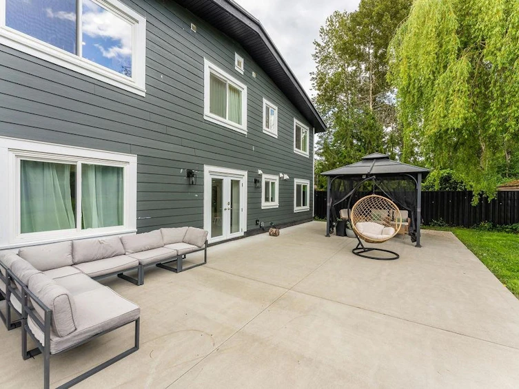 14180 Kindersley Drive, Surrey, BC, V3R 5P5 - 27