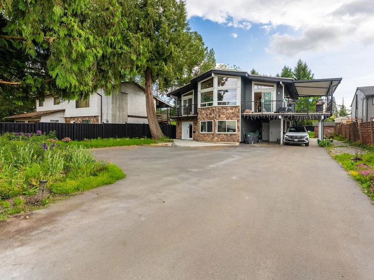 14180 Kindersley Drive, Surrey, BC, V3R 5P5 - 37