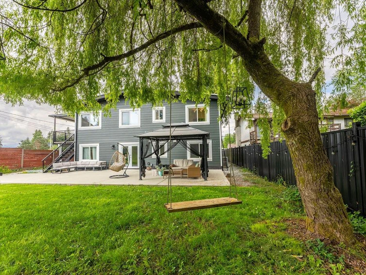 14180 Kindersley Drive, Surrey, BC, V3R 5P5 - 31