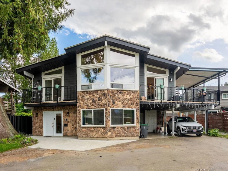 14180 Kindersley Drive, Surrey, BC, V3R 5P5 - 39