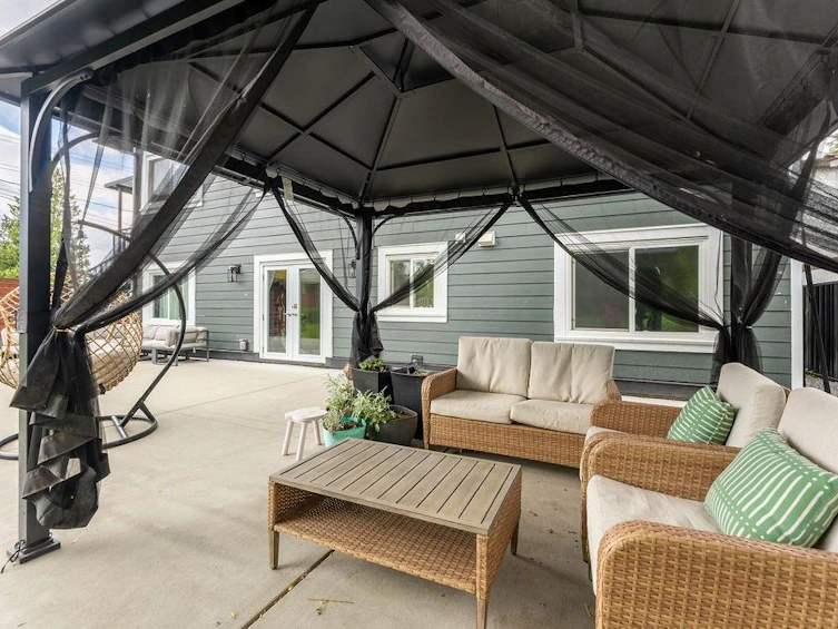 14180 Kindersley Drive, Surrey, BC, V3R 5P5 - 30
