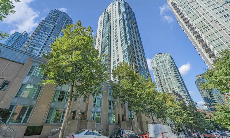 1706-1238 Melville Street