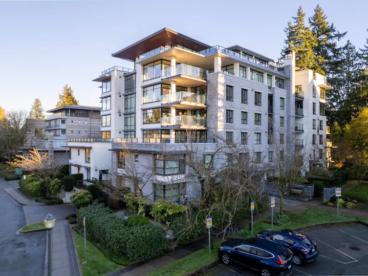 112-5958 Iona Drive, Vancouver, BC, V6T 2L2