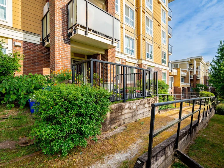#313-13883 Laurel Drive, Surrey, BC, V3T 1A8 - 24