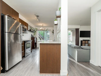 #313-13883 Laurel Drive - 3