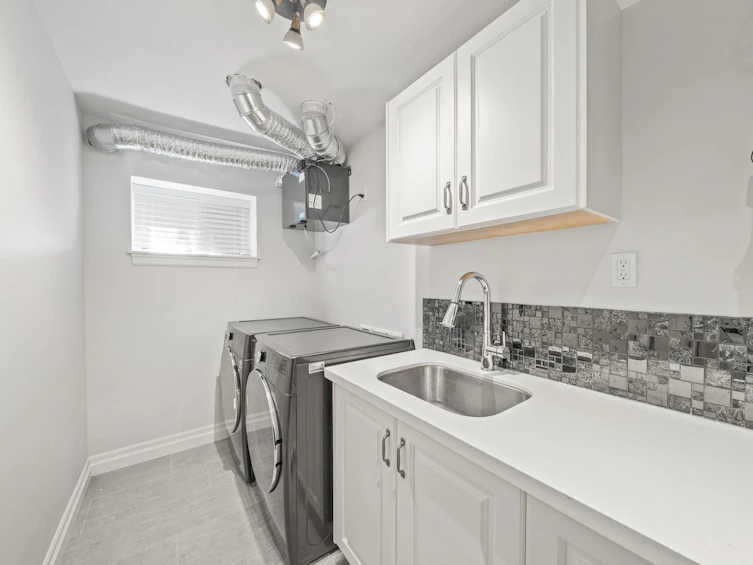 6332 Vine Street, Vancouver, BC, V6M 4B1 - 28
