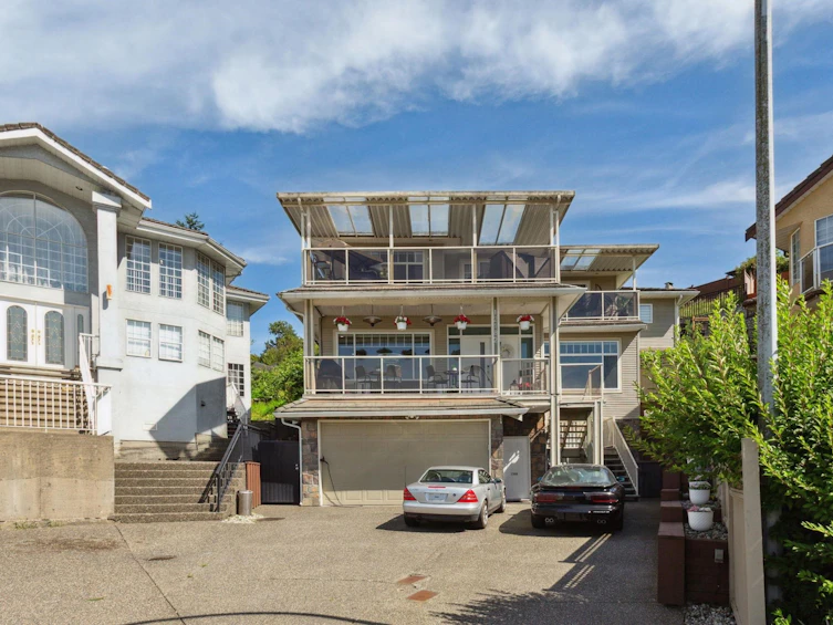 12182 101b Avenue, Surrey, BC, V3V 7X6