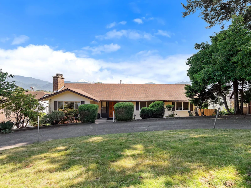 35334 Rockwell Drive, Abbotsford BC V3G 2C9