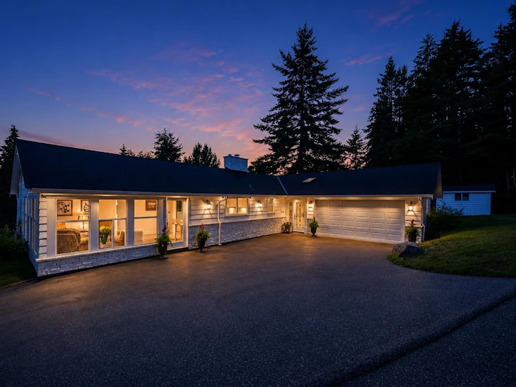 638 King Georges Way, West Vancouver, BC, V7S 1S3