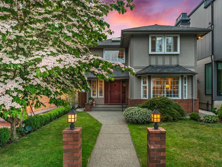2989 W 40th Avenue, Vancouver, BC, V6N 3B3